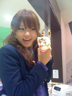 ��������B